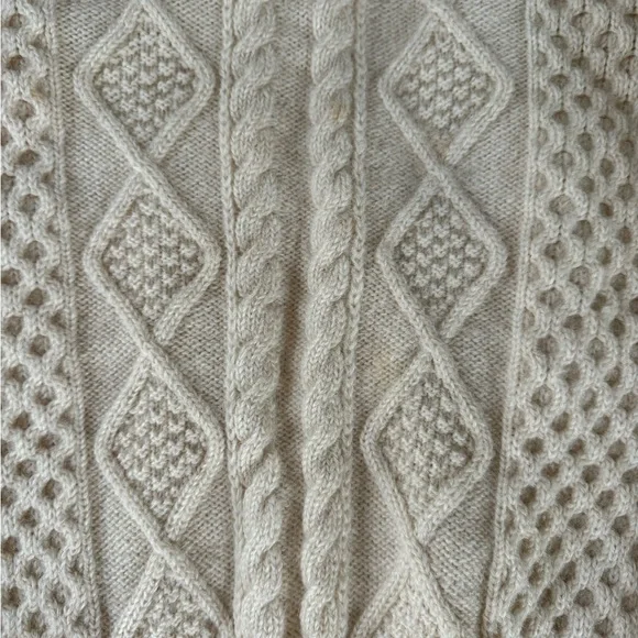 VTG Gaeltarra  made in Ireland cream 100% wool Medium men’s sweater - Picture 4 of 7